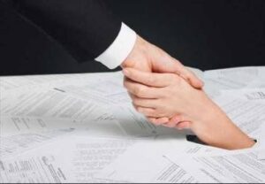 Chapter 11 Bankruptcy vs. Chapter 7 What’s the Best Option for Texas Businesses